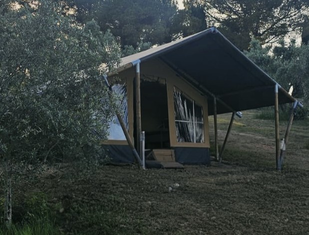 Safari tent Levi at Bio@Us in Falerone